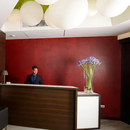 Art - Gruppo Trevi Отель 4*