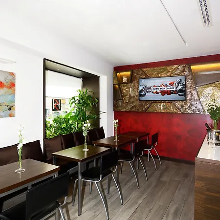 Art - Gruppo Trevi 4*