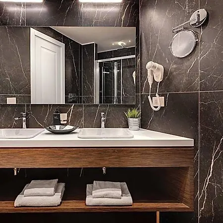 Otel Art - Gruppo Trevi Roma