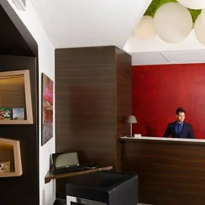 호텔 Art - Gruppo Trevi 4*