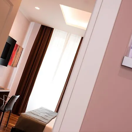 Art - Gruppo Trevi Hotel 4*