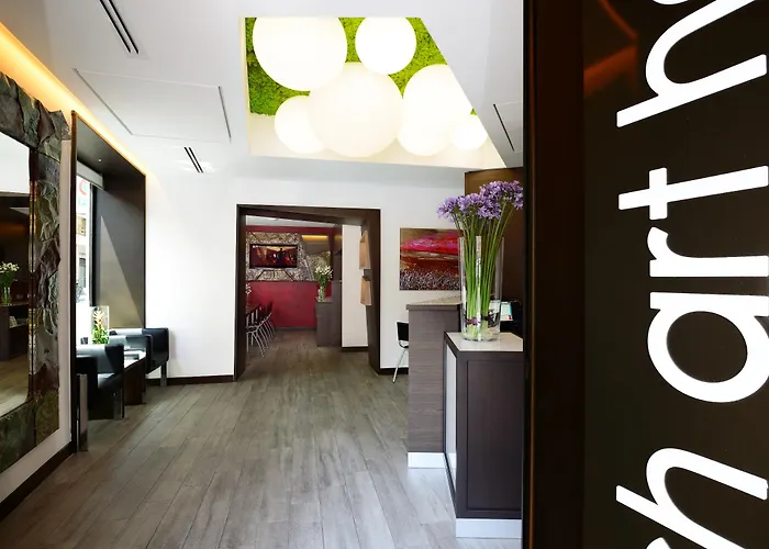 Ξενοδοχείο Art - Gruppo Trevi 4*