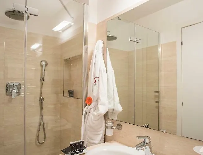 Art - Gruppo Trevi Ξενοδοχείο